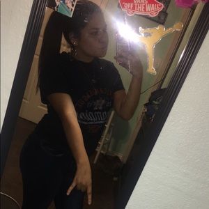 Meet your Posher, Desirey